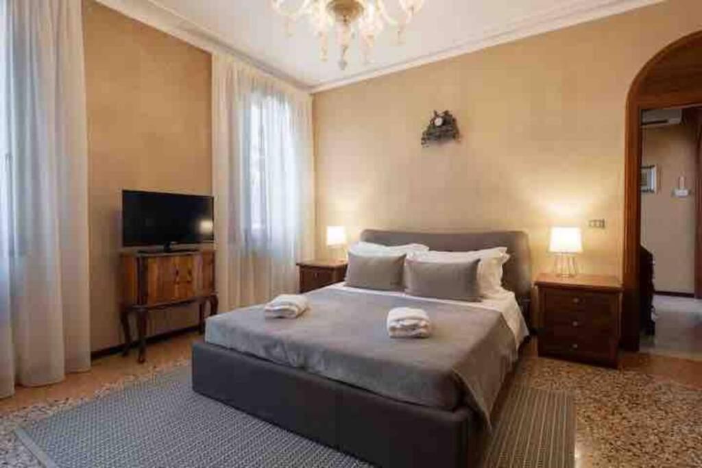 Ca' Pesaro Rooftop Terrace Apartment. Wenecja Zewnętrze zdjęcie